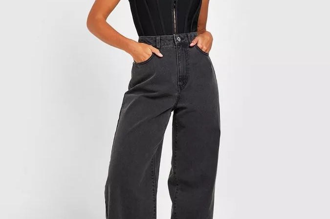 HIGH RISE WIDE LEG JEANS